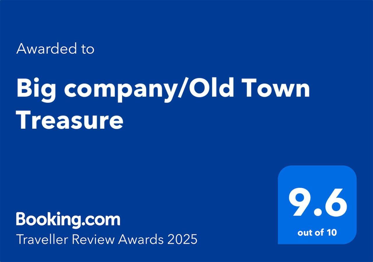 Big Company Old Town Treasure Renovated Apartment Belgrad Exterior foto